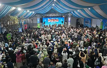 Arnavutköy'de 'Van-Ağrı Memleket Günleri' coşkusu