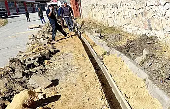 Başkale Belediyesi yağmur suyu altyapısını güçlendiriyor