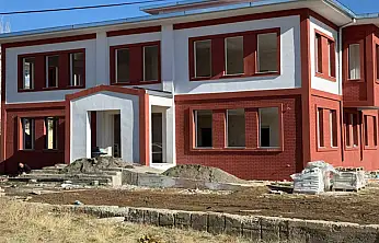 Başkale'de kamu yatırımları hızla yükseliyor