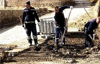 Başkale'de yol bakım ve onarım çalışmaları sürüyor