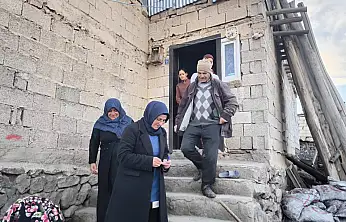 Böğrüpek Mahallesi'ndeki yangın mağdurlarına ziyaret