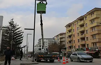 Büyükşehir'den, dekoratif sokak lambalarına bakım ve onarım
