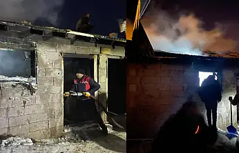 Çaldıran'daki odunluk yangınına itfaiye müdahalesi