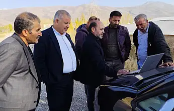 Durmaz ilçe giriş yolu ve yeni hastane kavşağı çalışmalarını inceledi