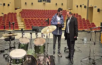 Erciş'te konser hazırlıkları sürüyor