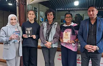 Erda Yayınları Yazarları Cizre Kitap Fuarı'nda okurlarıyla buluştu