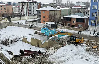 Gölaltı Caddesinin yapımına başlandı