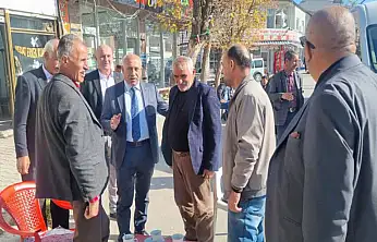 Güngöralp, Muradiye'de esnaflarla buluştu