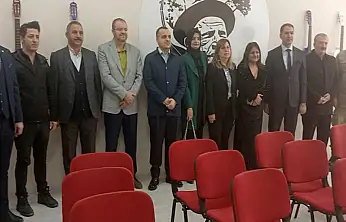 Gürpınar'daki okulda Âşık Veysel Müzik Sınıfı hizmete açıldı