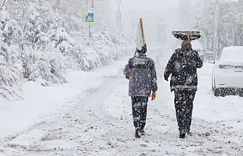 Gürpınar Kaymakamlığı'ndan çığ uyarısı