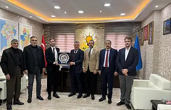 Kanada Büyükelçiliği'nden AK Parti Van İl Başkanlığına Ziyaret