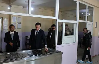 Kaymakam Bakan'dan SYDV kız yurdu'na ziyareti