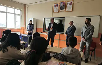 Kaymakam Türkoğlu öğrencilerle buluştu