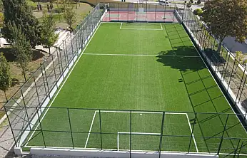 Kırsaldaki okullara modern saha müjdesi