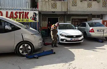 Kış lastiği zorunluluğu öncesi lastikçilerde yoğunluk