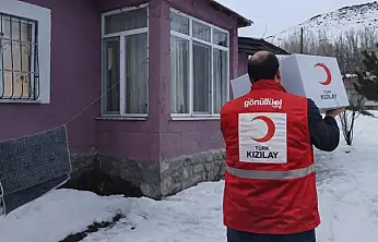 Kızılay Erciş Şubesi'nden zorlu kış şartlarında ihtiyaç sahiplerine destek