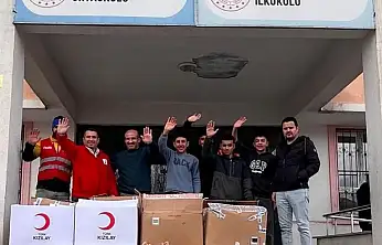 Muradiye'de 16 bin öğrenciye giyim desteği