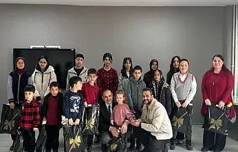 Muradiye'de 2. kitap okuma yarışması ödül töreni düzenlendi