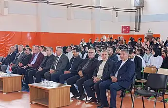 Muradiye'de imam hatip okullarının 74. kuruluş yıl dönümü kutlandı