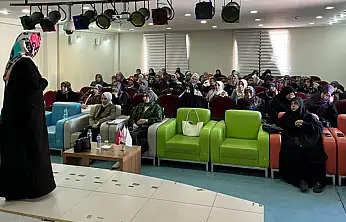 Muradiye İlçe Müftülüğü'nden Kadına Yönelik Şiddet semineri