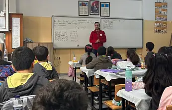 Öğrencilere bilgilendirme ve ilk yardım semineri