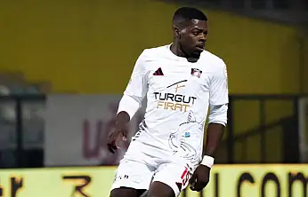 Rüzgârın oğlu Cedric, İstanbulspor'u ezdi-geçti