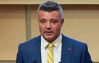 Sadettin Saran, saç ve kan örneği vermek üzere Adli Tıp Kurumuna getirildi