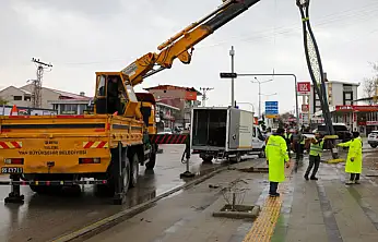 Sebze Hali Kavşağı'nda düzenleme çalışmaları başladı