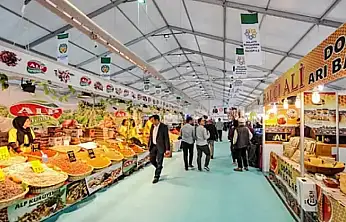 Türkiye'nin yöresel tatları Van'da bir araya geliyor