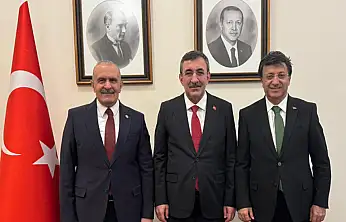 Türkmenoğlu ve Kayatürk'ten Yılmaz'a ziyaret