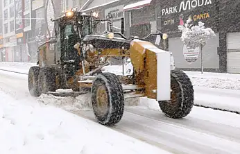 Van Büyükşehir Belediyesi'nden karla mücadele seferberliği