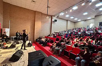 Van Büyükşehir konservatuvarı ilçelerde konserlerini sürdürüyor