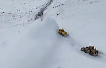 Van'da 53 yerleşim yerinin yolu ulaşıma kapandı