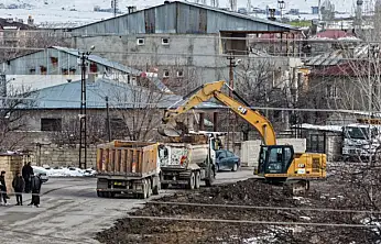 Van'da alternatif yol çalışmaları sürüyor