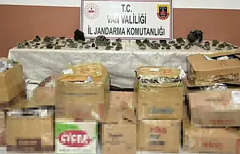 Van'da bin 410 adet epidotlu kuvars taşı ele geçirildi