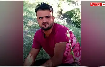 Van'da bir genç iş yerinin önündeki araçta ölü bulundu