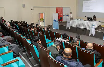 Büyükşehir personeli engelli bireylerle iletişim konusunda bilgilendirildi