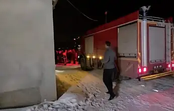 Van'da korkutan yangın