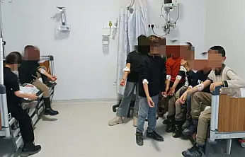 Van'da okulda rahatsızlanan 23 öğrenci hastaneye kaldırıldı