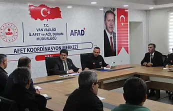 Van'da olumsuz hava şartlarına karşı tedbirler ele alındı