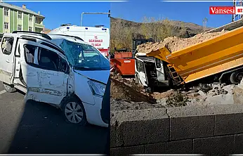 Van'da trafik kazası! Yaralılar var...