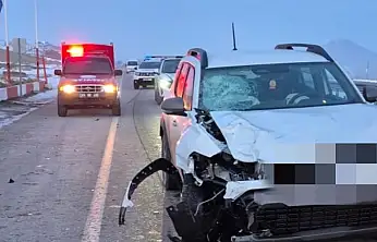 Van'da trafik kazası