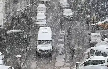 Van'da yoğun kar yağışı etkili oldu