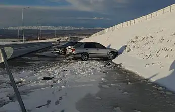 Van'da zincirleme kaza: 5 yaralı