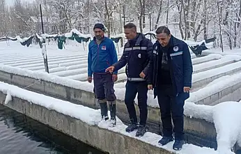 Van'da zorlu kış şartlarında alabalık üretimi mercek altında