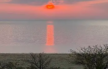 Van Gölü'nde gün batımı büyülüyor