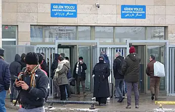 Van Kapıköy Sınır Kapısı'nda olağanüstü hareketlilik yok
