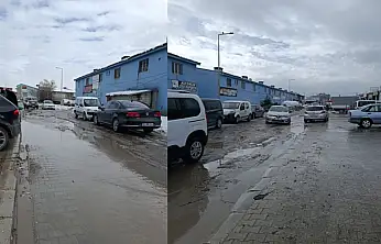 Van Oto Sanayi Sitesinde kar sonrası oluşan göletler tepkiye neden oldu