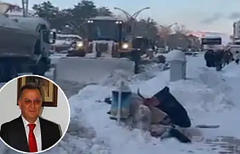 Vanlı iş insanı Murat Silahtaroğlu'ndan karla mücadeleye anlamlı destek