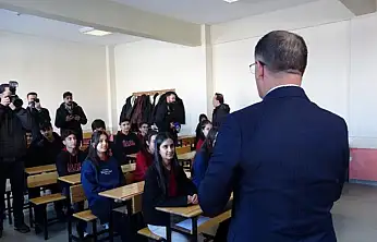 Vanlı öğrencilerin karne heyecanı